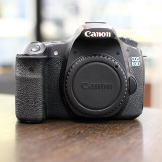 Цифровой фотоаппарат Canon EOS 60D Body Пробег 232000 кадров (s/ n:2931419634) Б\У