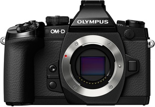 Цифровой фотоаппарат Olympus OM-D E-M1 Kit 12-40 PRO black (BHP278751/ AC5237615) пробег 10000 Б/ У