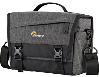 Сумка для фотоаппарата Lowepro m-Trekker SH 150 плечевая серый